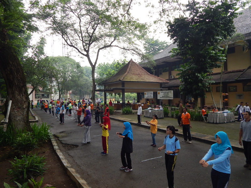 Komunitas Sehat FMIPA