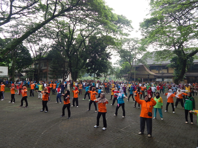 Komunitas Sehat FMIPA