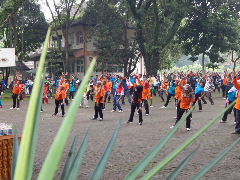 Komunitas Sehat FMIPA