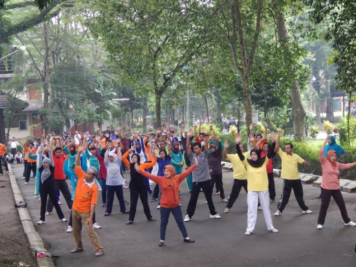 Komunitas Sehat FMIPA