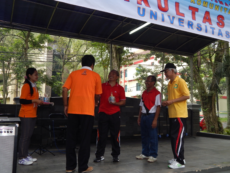 Komunitas Sehat FMIPA
