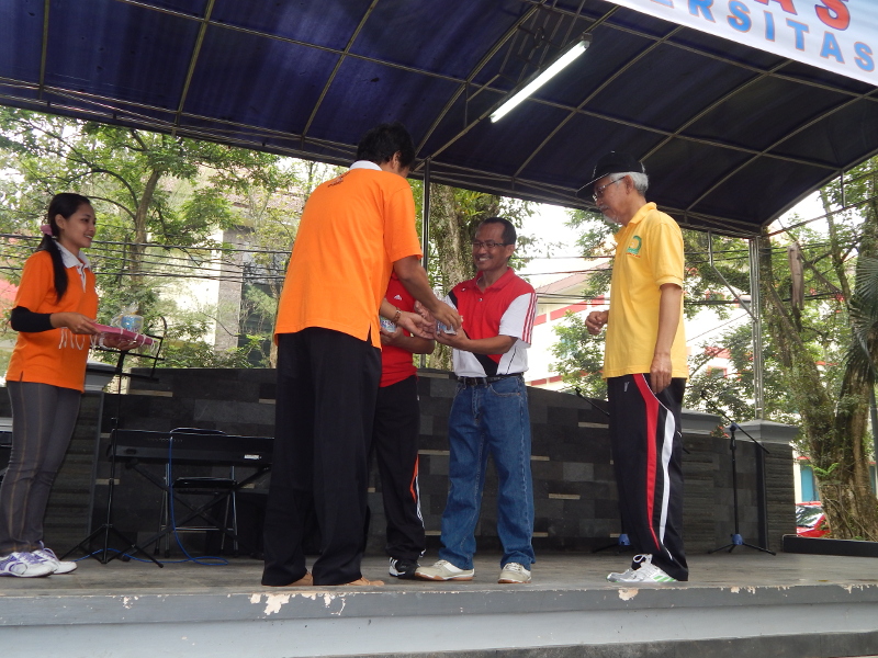 Komunitas Sehat FMIPA