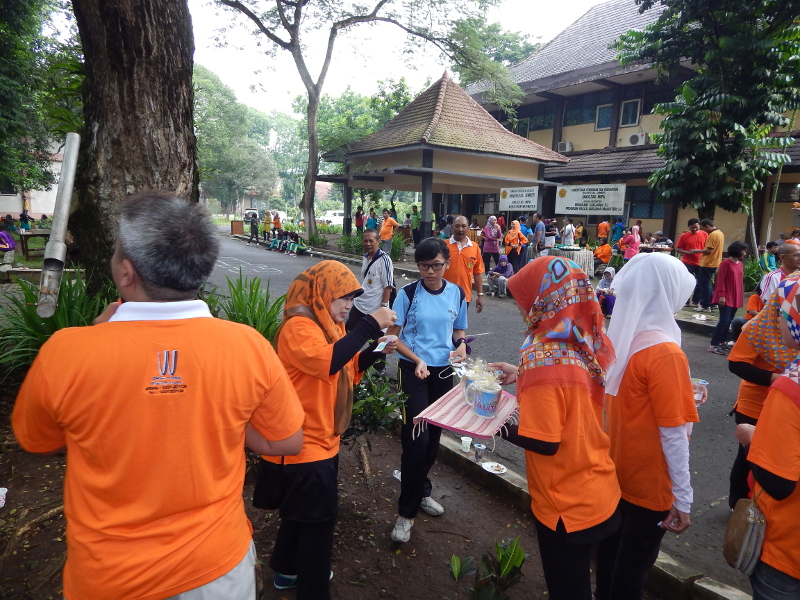 Komunitas Sehat FMIPA