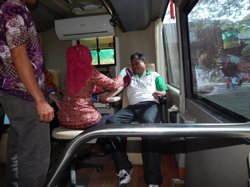 Komunitas Sehat FMIPA