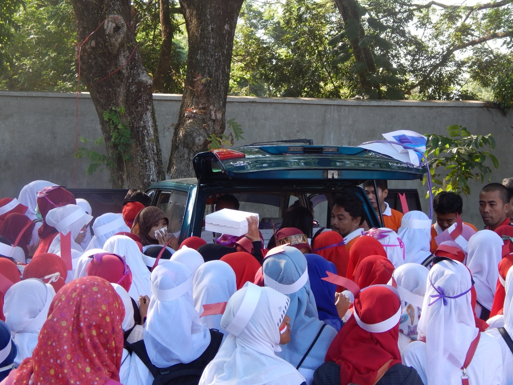 Pengenalan Kehidupan Kampus FMIPA