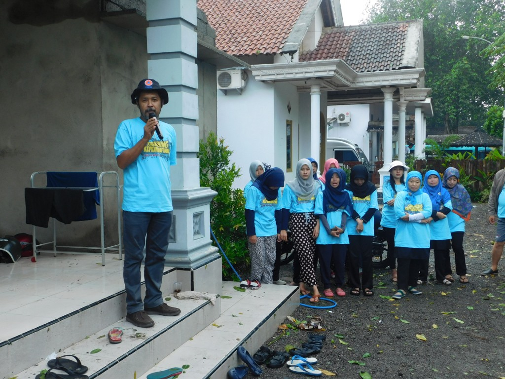 Training Kepemimpinan FMIPA